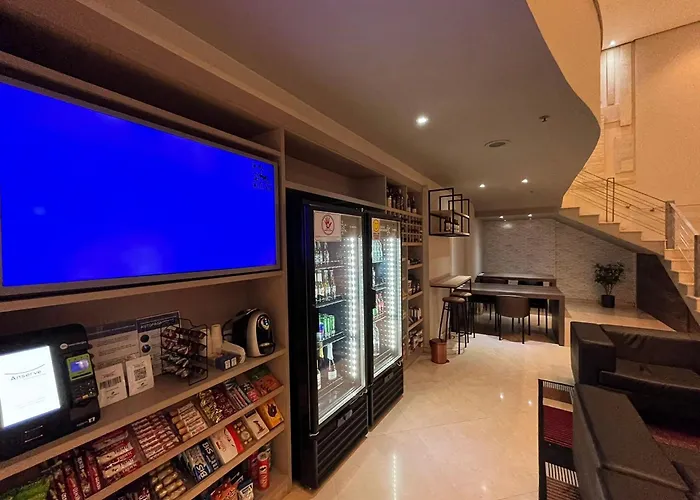 Flat Hotel Slaviero Gru 2 Quartos Ate 6P | Delfhy